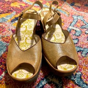 FLY London Platform Sandal